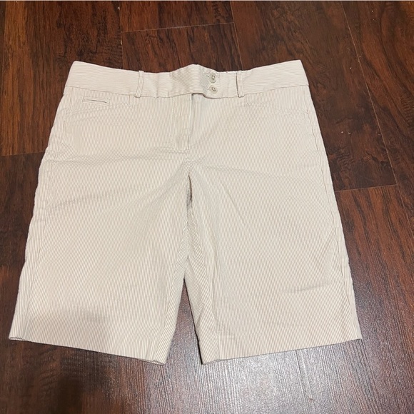 Tommy Hilfiger, Chase54, Willi Smith. Lot of 3 size 6 shorts. Perfect for Summer - Picture 9 of 16